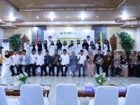 Achmad Zaini dilantik sebagai Ketua MES Kota Palangka Raya periode 1448–1451 Hijriah.