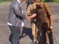 Bupati Heriyus menyambut Wagub Kalteng Edy Pratowo pada pembukaan Sinode Umum XXV GKE di Murung Raya